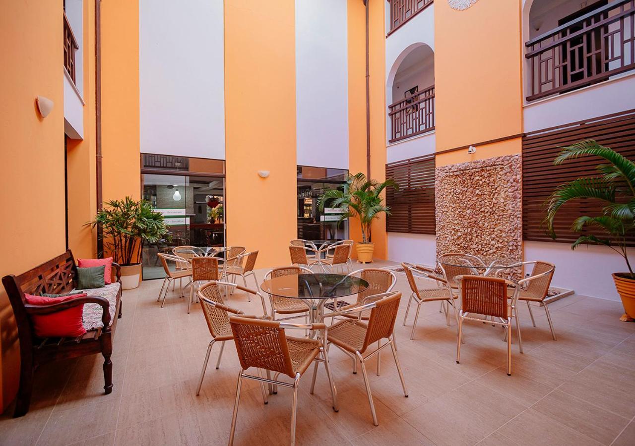 Hotel Eco Atlantico Praia do Forte Exterior photo